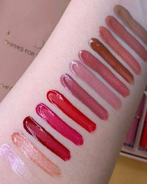 3 Pcs High Pigmented Velvet Glossy Lip Gloss Set - Multicolor Collection